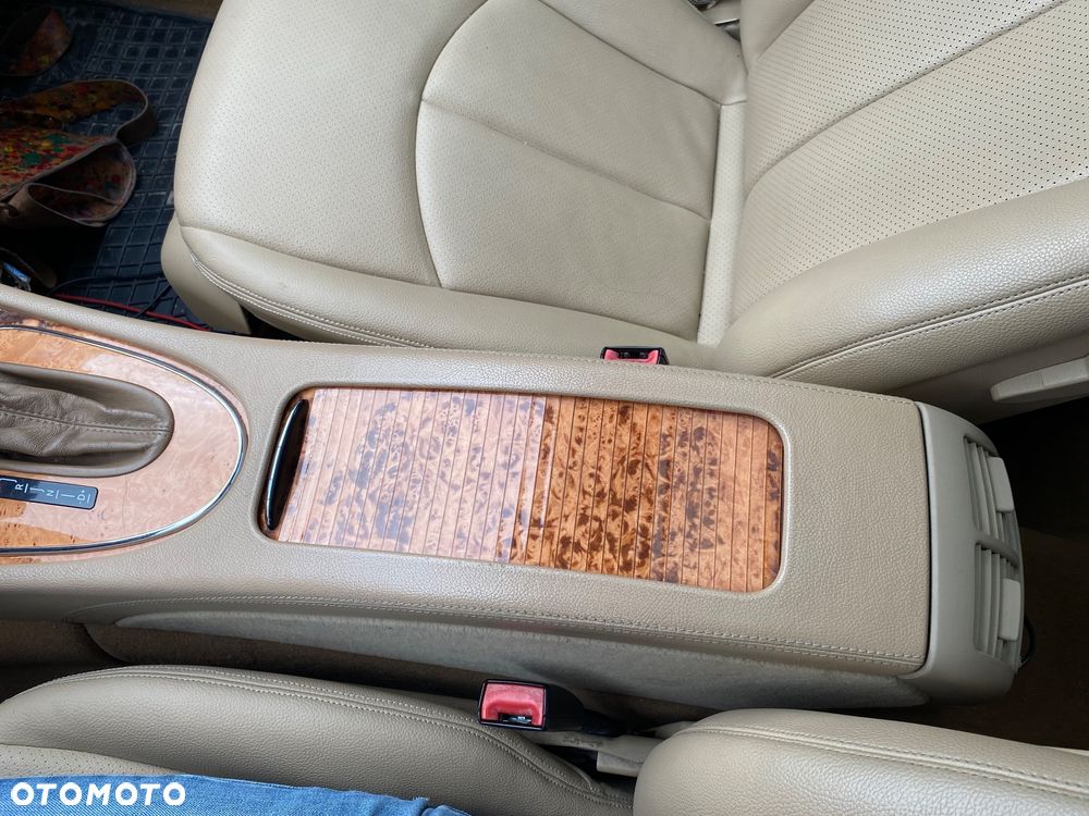 Mercedes-Benz Klasa E 350 7G-TRONIC Elegance - 21