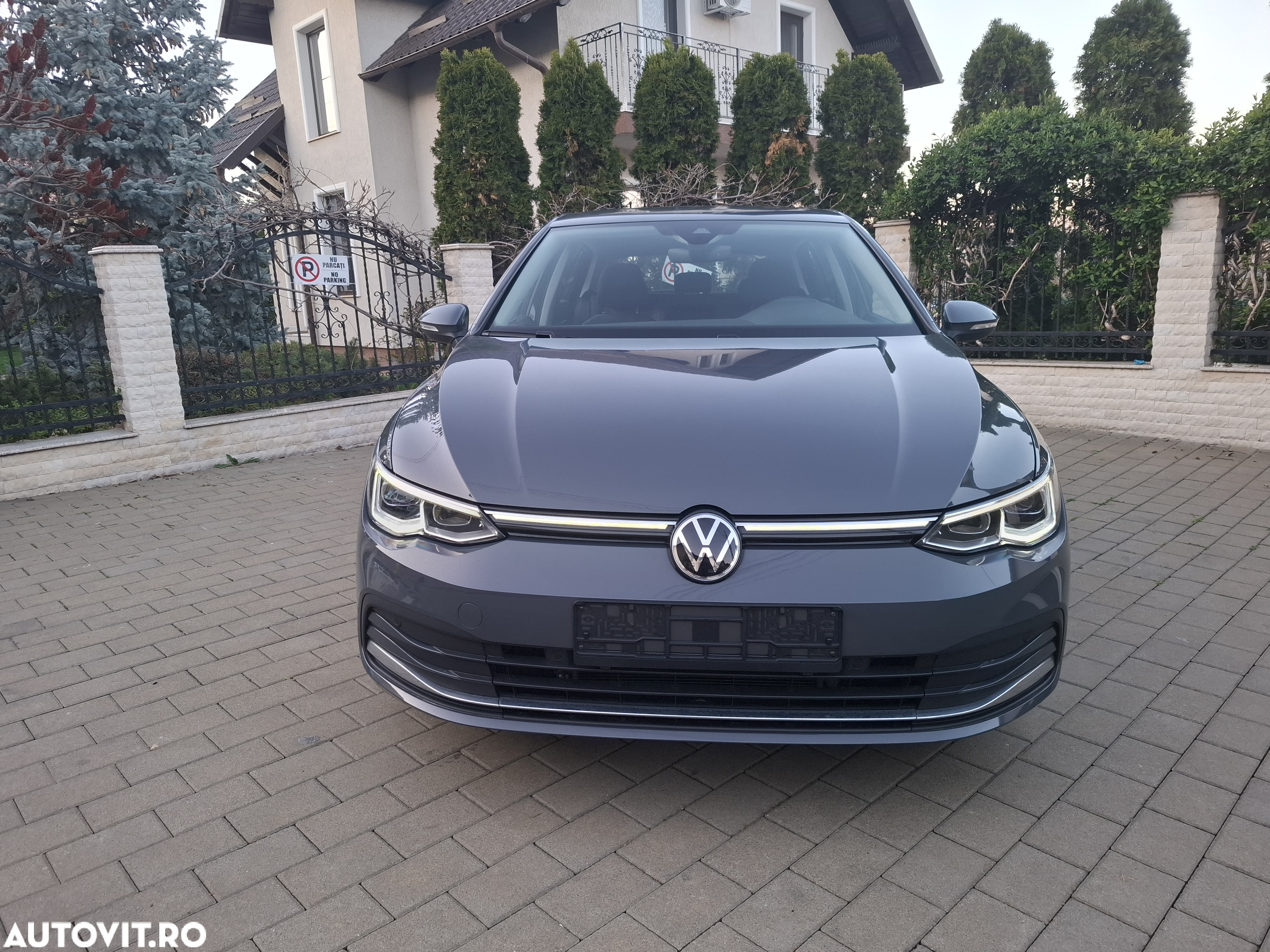 Volkswagen Golf 1.5 eTSI DSG MHEV Style - 2