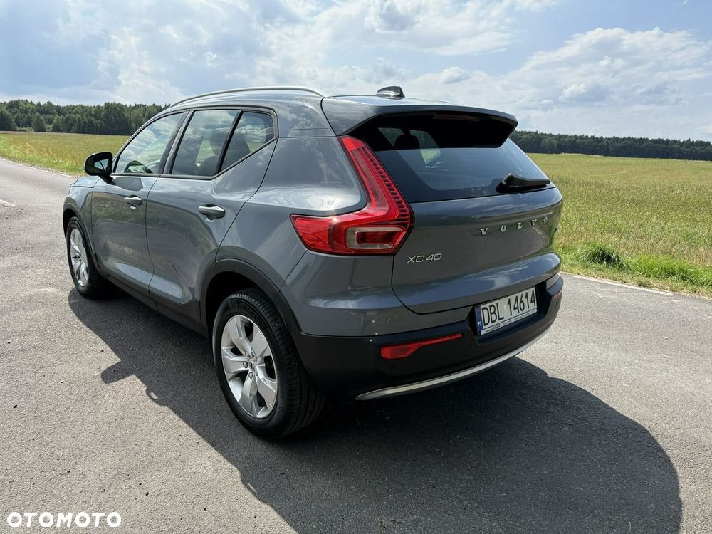 Volvo XC 40 D4 AWD Momentum Pro - 7