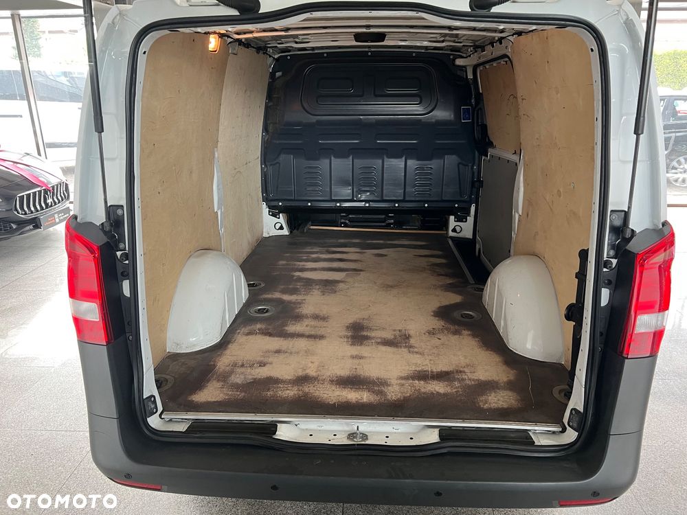 Mercedes-Benz Vito - 13
