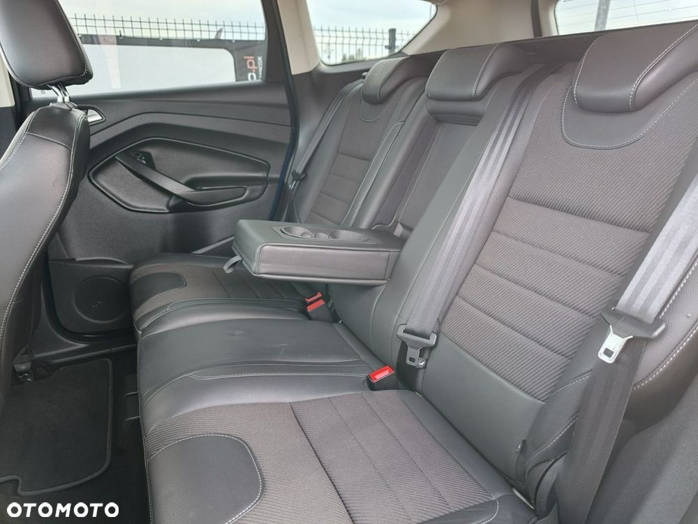 Ford Kuga - 20