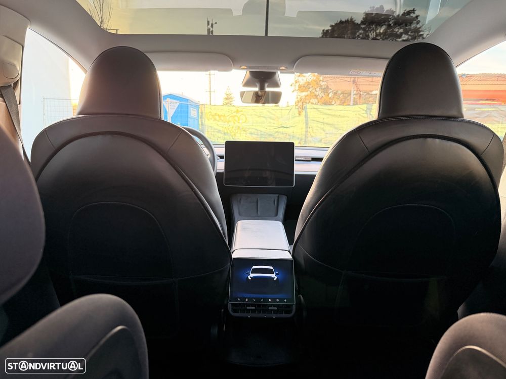 Tesla Model Y Long Range Tração Integral - 8