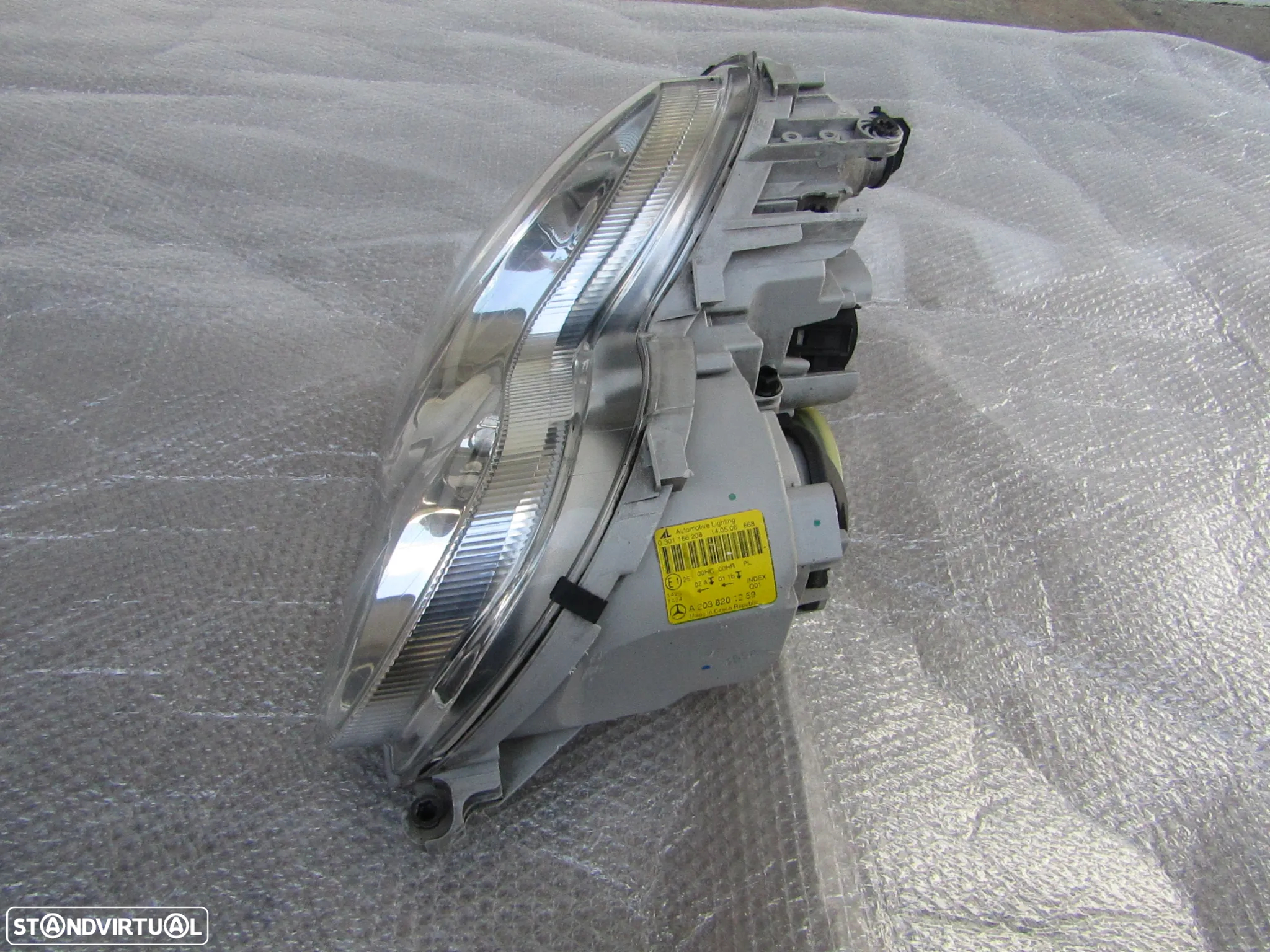 Farol direito Mercedes Class C , w203 ano 2003 a 2008 (original) - 4