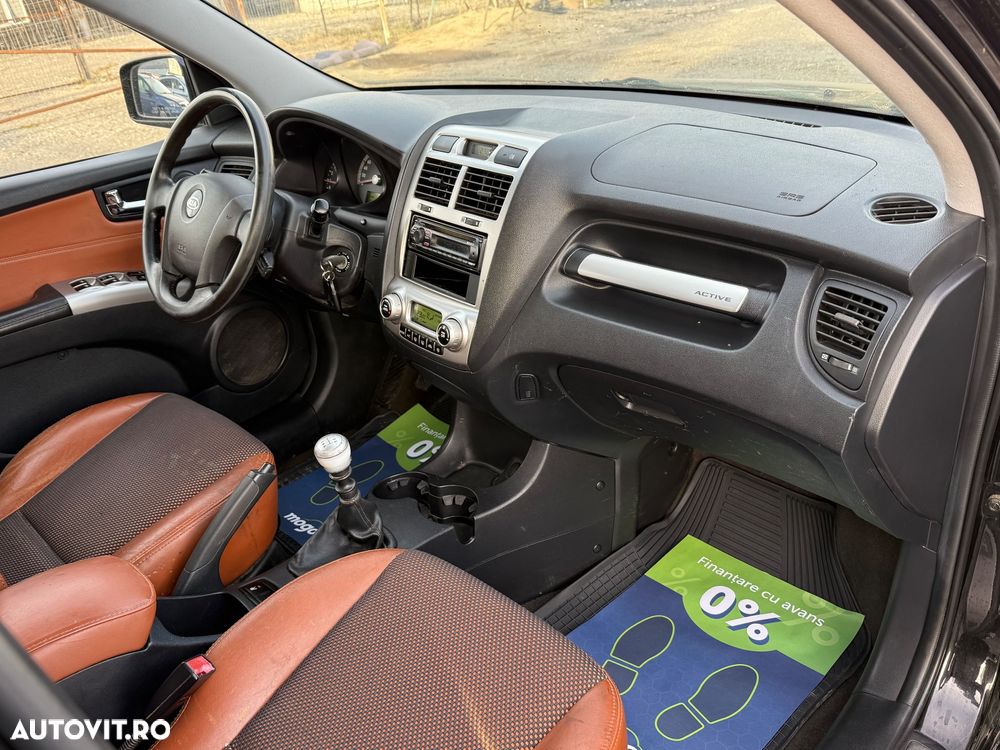 Kia Sportage 2.0i CRDI 4x4 6MT EX Comfort - 23