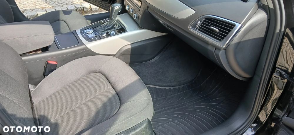 Audi A6 Avant 2.0 TDI Ultra DPF S tronic - 8