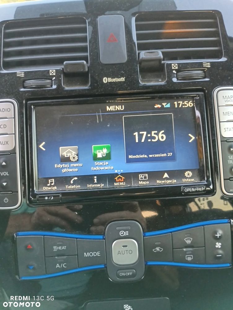 Nissan Leaf - 10