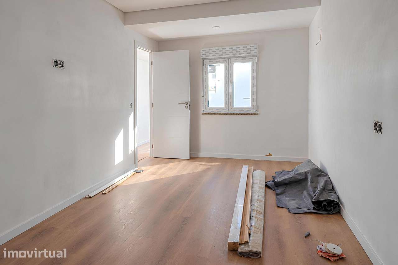 Moradia Térrea T3 Totalmente Remodelada | Espaço Exterior | Vila... - Grande imagem: 2/26
