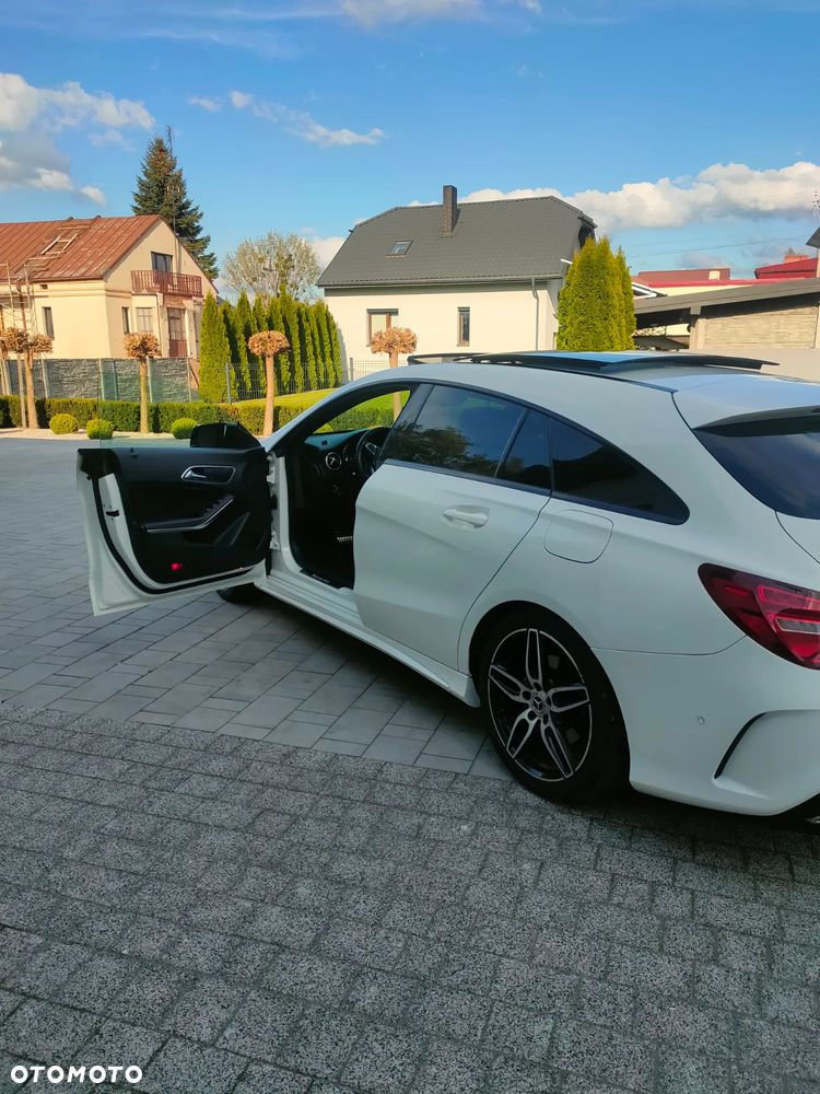 Mercedes-Benz CLA 200 d 7G-DCT AMG Line - 4