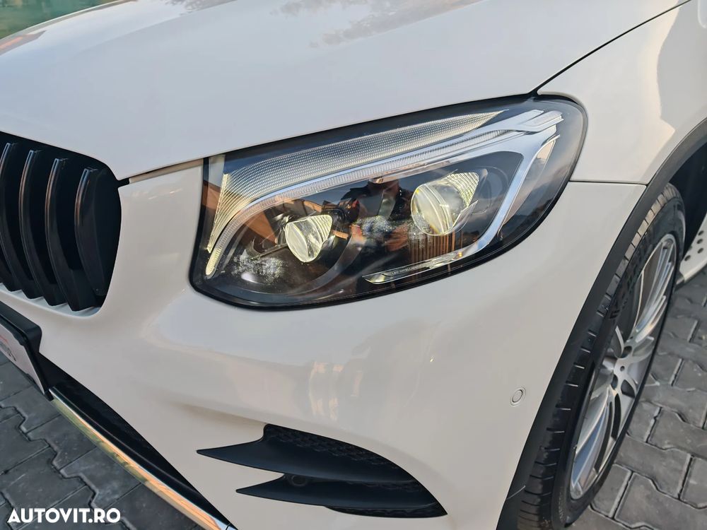 Mercedes-Benz GLC Coupe 220 d 4Matic 9G-TRONIC AMG Line - 30