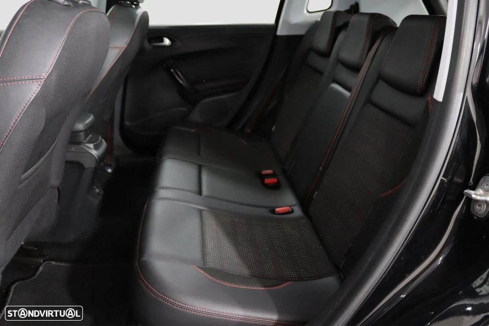 Peugeot 2008 1.2 PureTech GT Line - 13