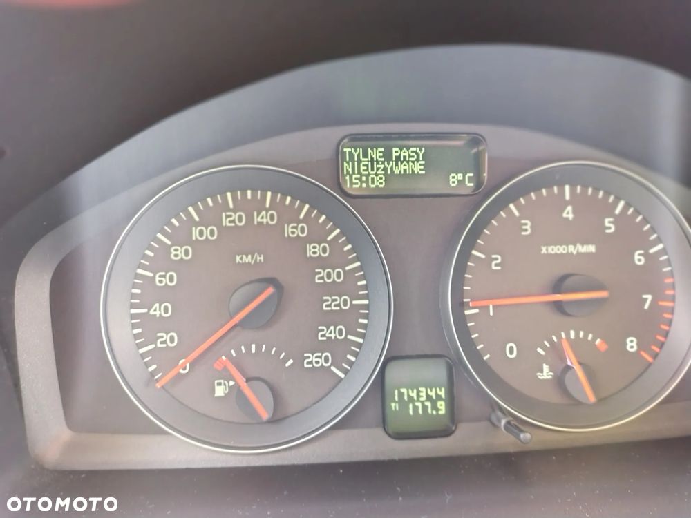 Volvo S40 1.8 Momentum - 11