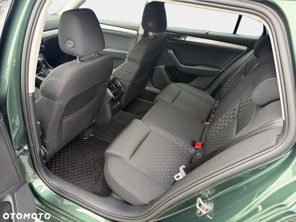 Skoda Superb 2.0 TDI SCR Ambition DSG - 7