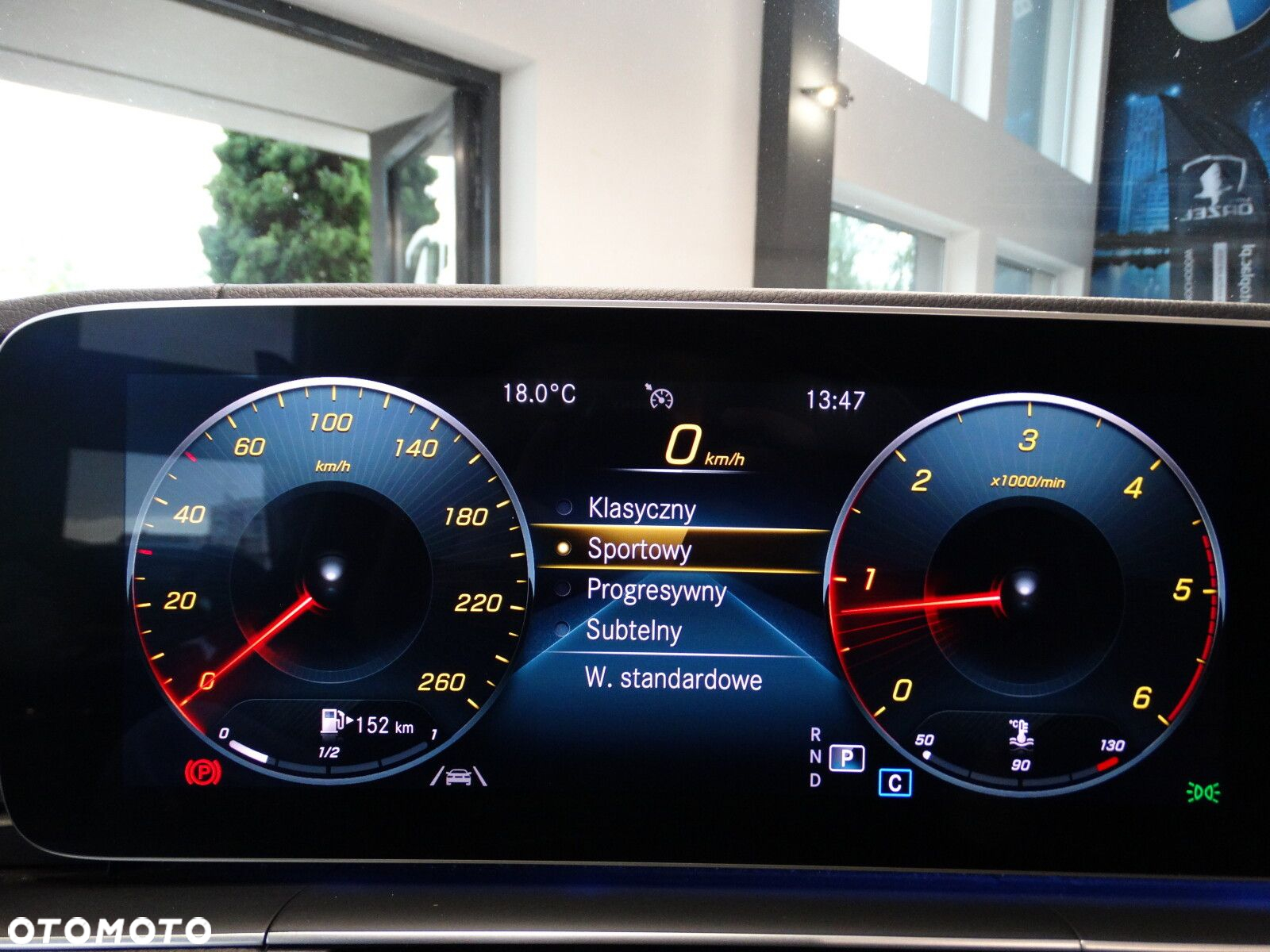 Mercedes-Benz GLE - 25