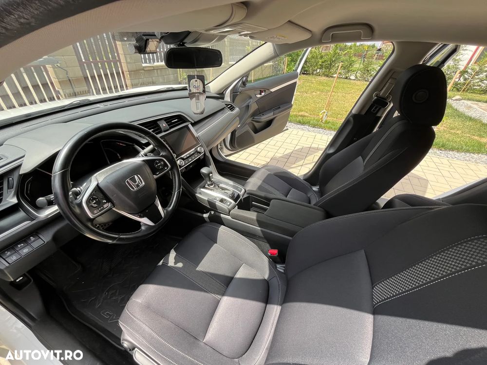 Honda Civic 1.5 VTEC Turbo CVT Elegance Navi - 15