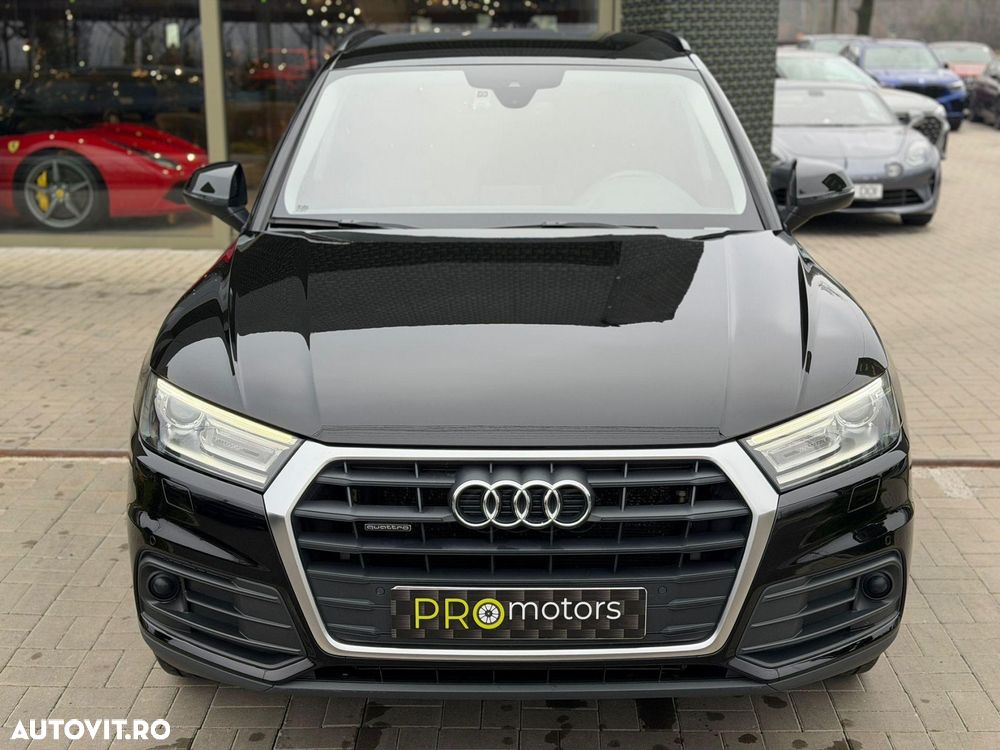 Audi Q5 2.0 40 TDI quattro S tronic Design - 2