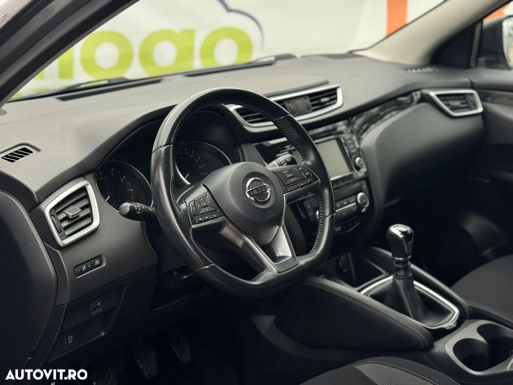Nissan Qashqai 1.3 DIG-T ACENTA - 36