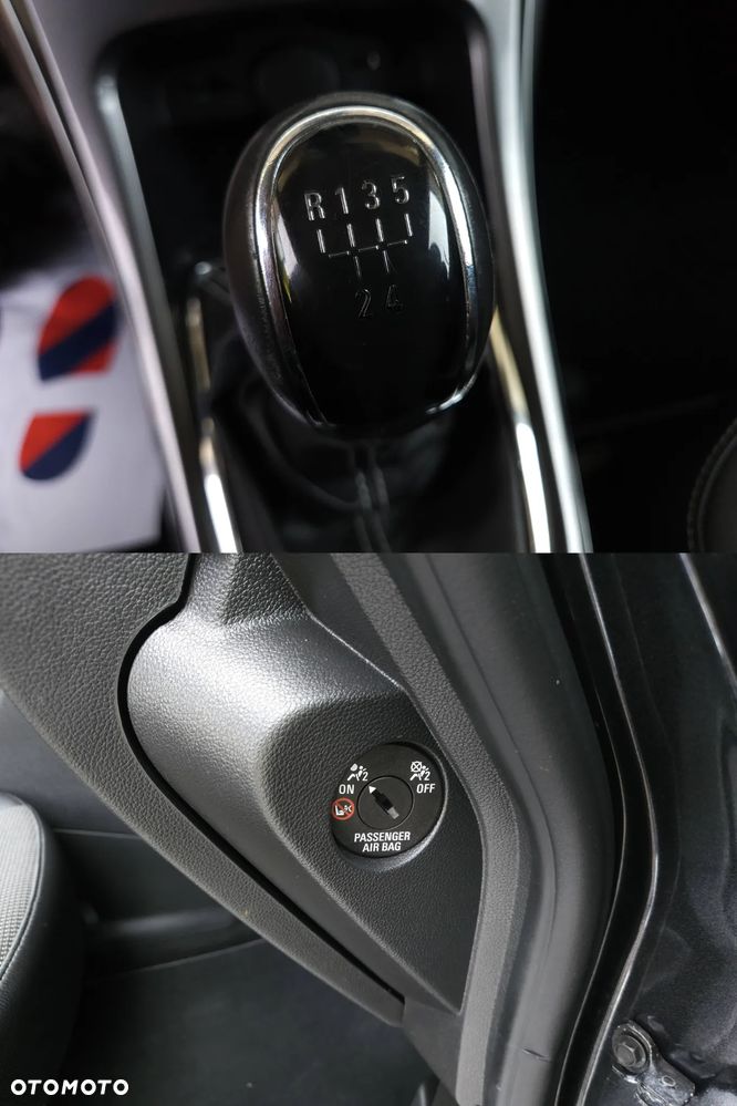 Opel Astra 1.6 Sports Tourer Selection - 32