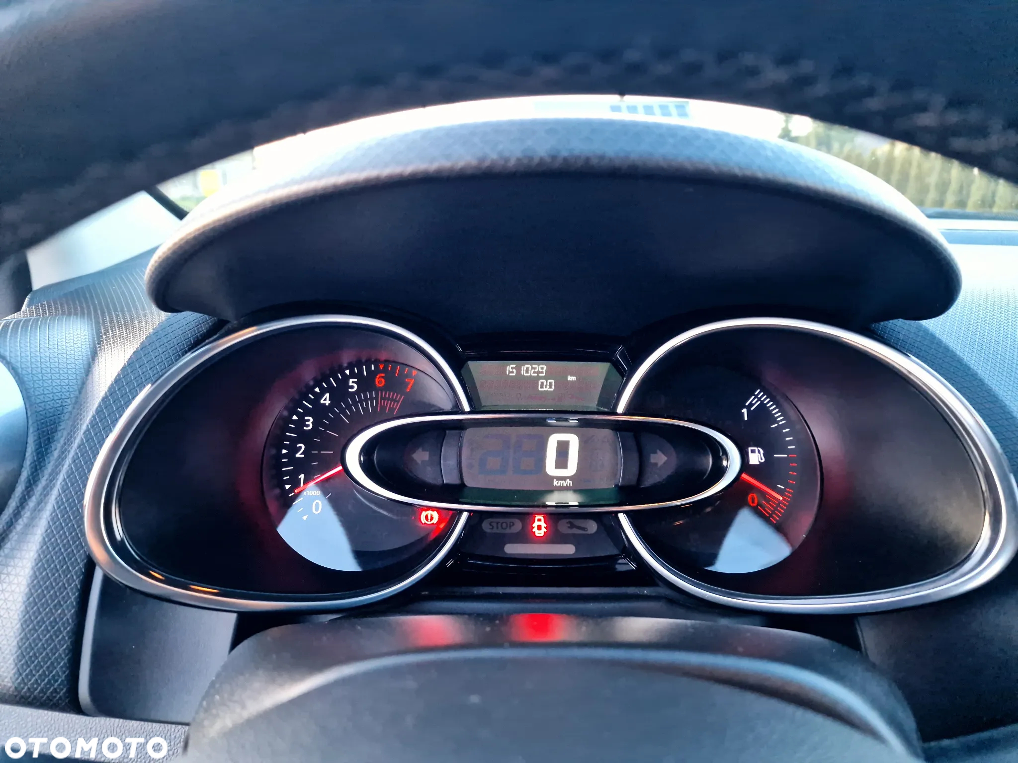 Renault Clio 1.2 16V Limited - 16