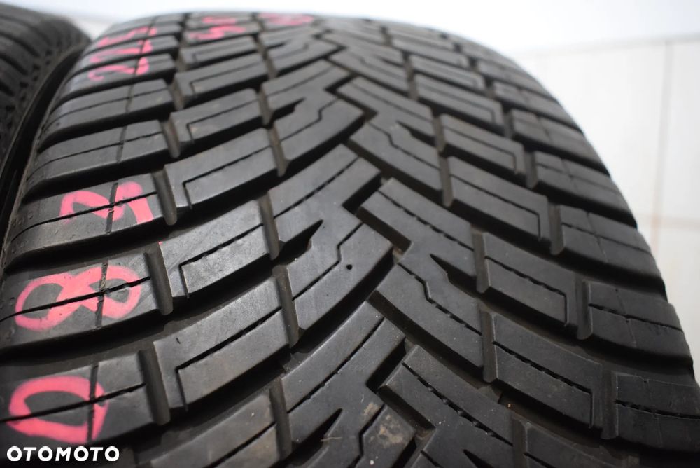 R19 225/40 Pirelli All Season Cinturato LSF2 Cena za parę - 3