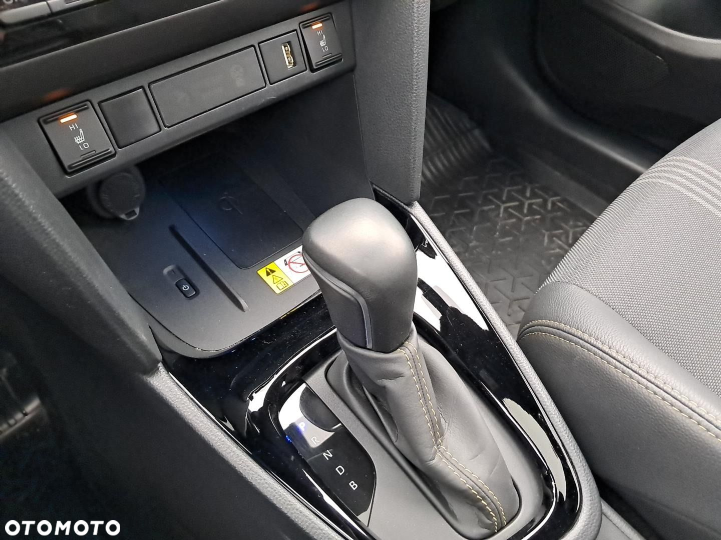 Toyota Yaris Cross - 21