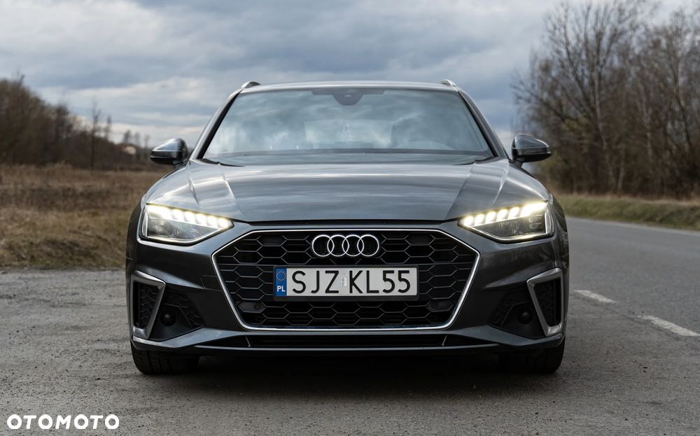 Audi A4 Avant 35 TFSI S tronic - 1