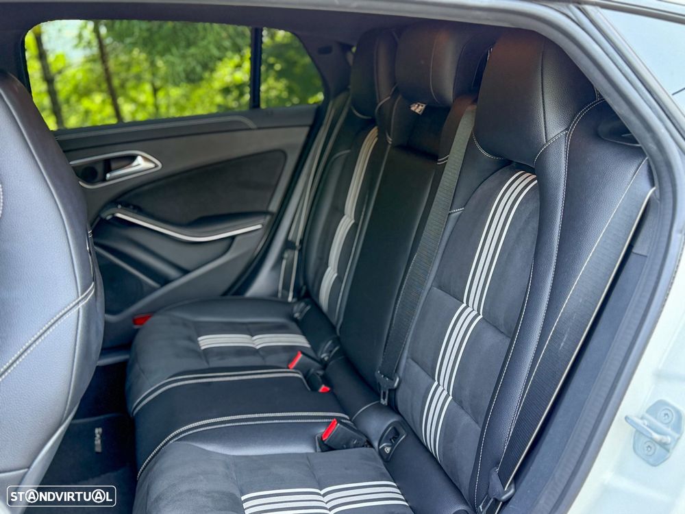 Mercedes-Benz CLA 220 (CDI) d 7G-DCT AMG Line - 14