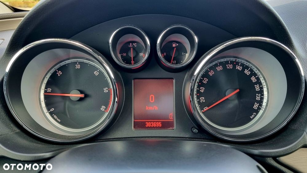 Opel Insignia - 5