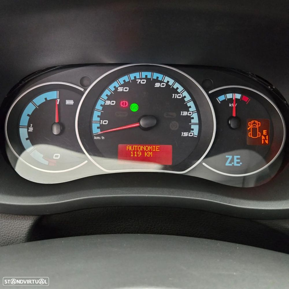 Renault Master E-Tech L3H2 Advance Autonomia Urbana - 14