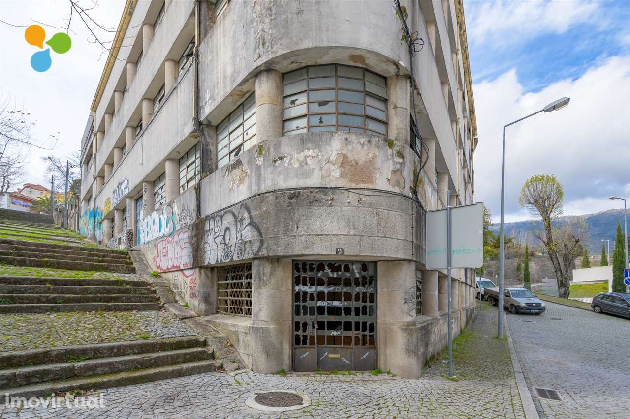 Edifico para Requalificar! - Grande imagem: 5/43