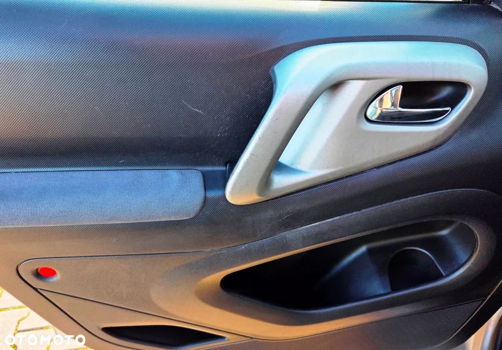 Peugeot Partner 1.6 HDi Presence - 23