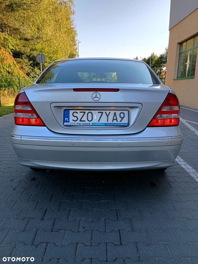 Mercedes-Benz Klasa C 180 Kompressor Automatik Elegance - 7