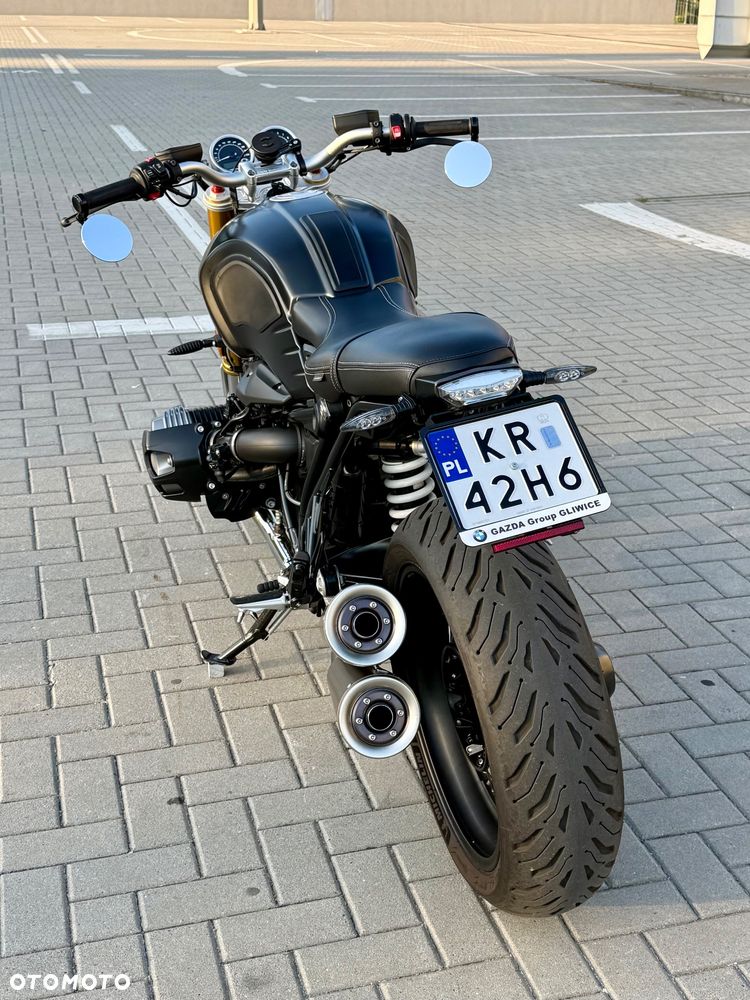 BMW R - 22