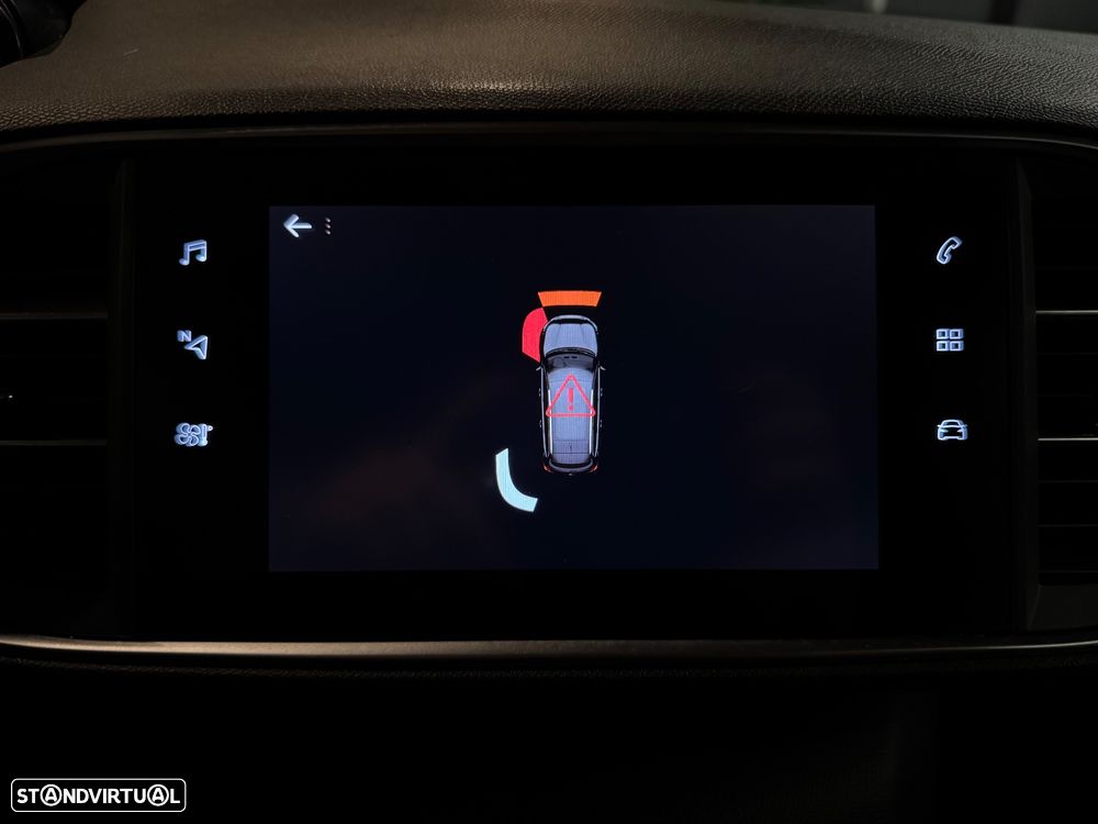 Peugeot 308 SW BlueHDi 130 EAT8 Style - 23