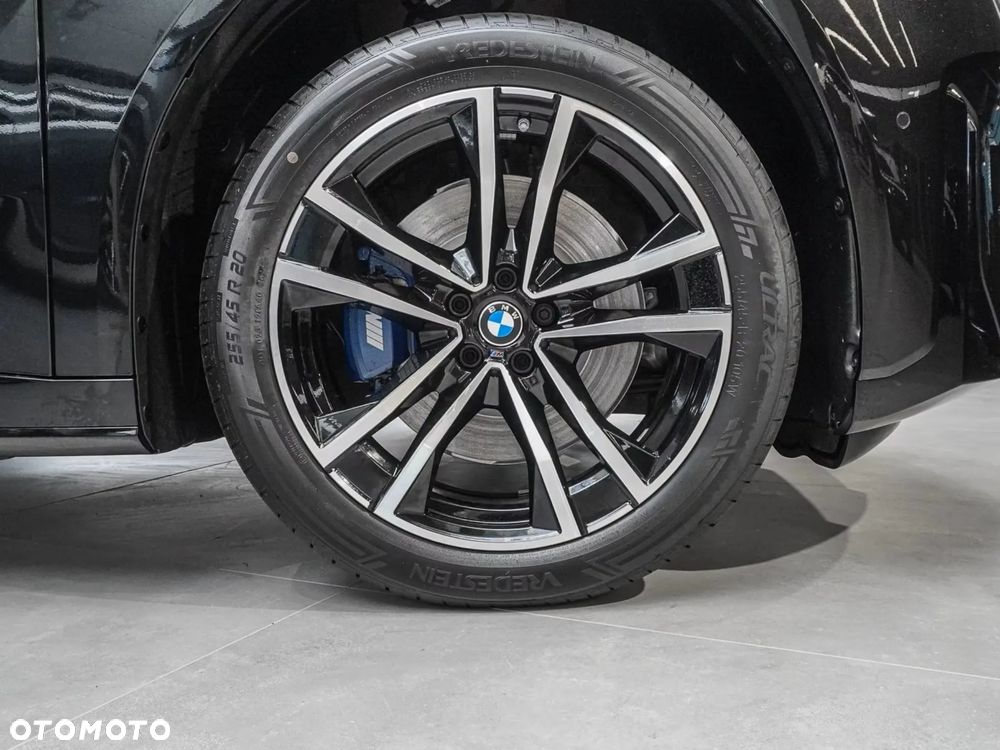BMW iX3 50 xDrive 113.4kWh - 13