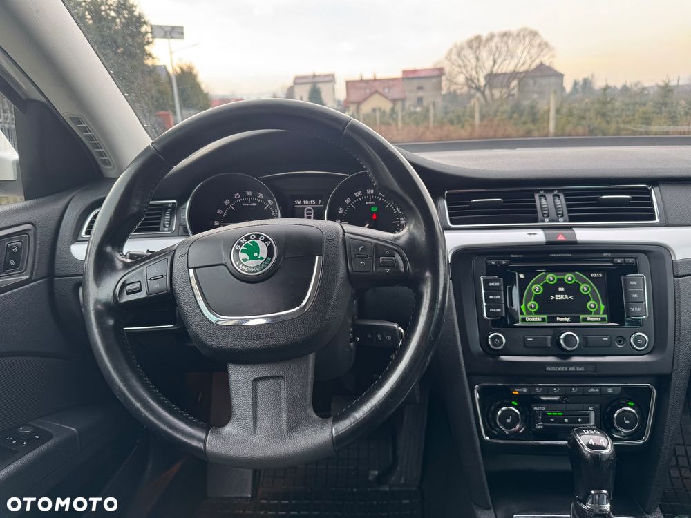 Skoda Superb 2.0 TDI 4x4 DSG Ambition - 16