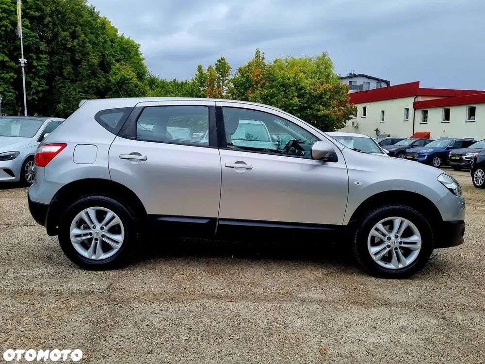 Nissan Qashqai 2.0 4 x 4 CVT tekna - 4