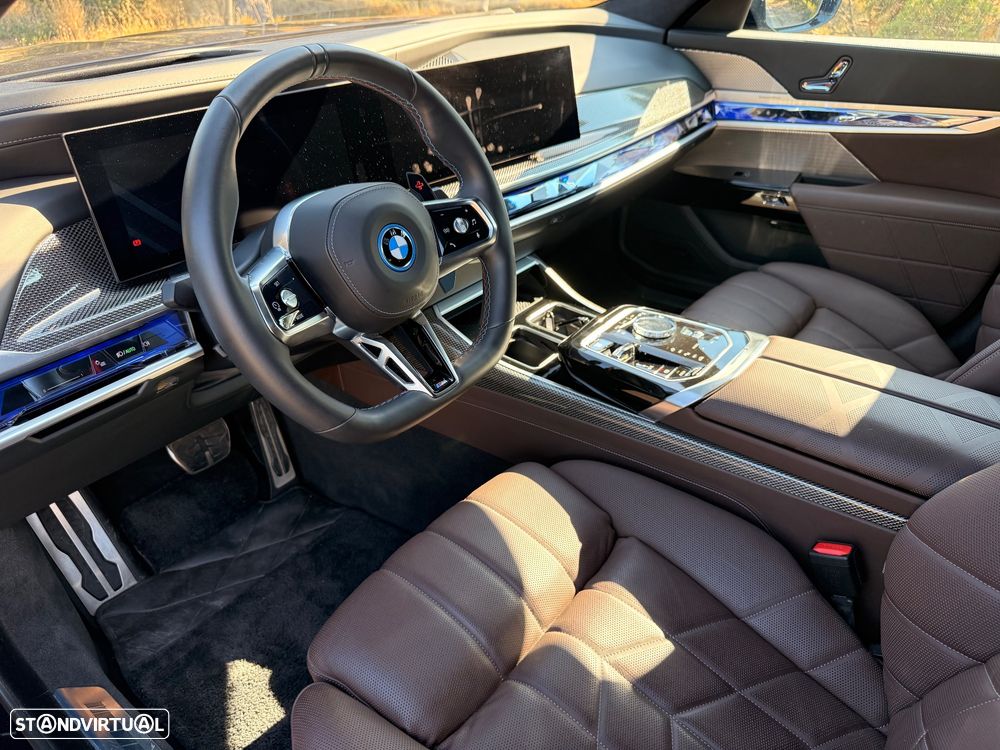 BMW 760 M760e xDrive - 10