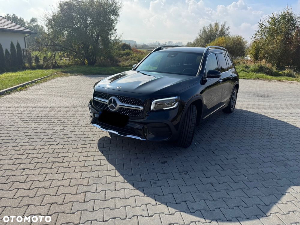 Mercedes-Benz GLB 180 d 8G-DCT AMG Line - 1