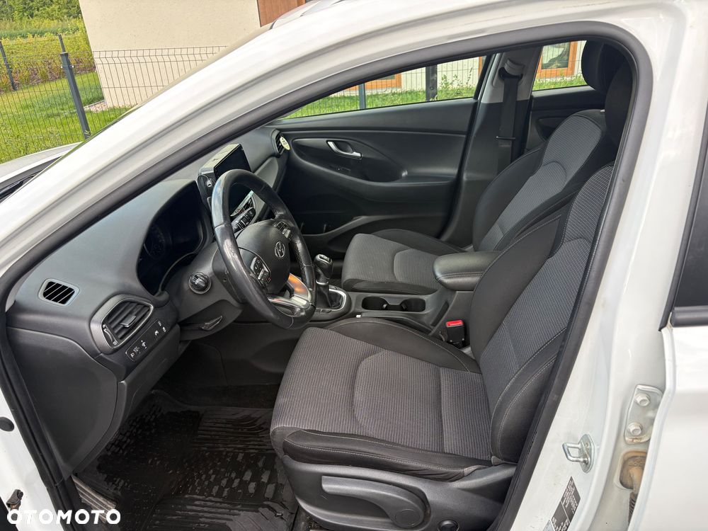 Hyundai i30 1.6 CRDI Premium - 10