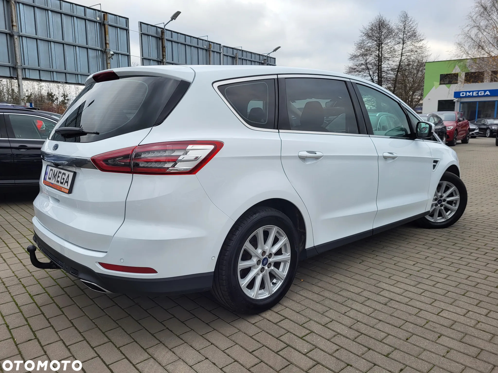 Ford S-Max 2.0 TDCi Titanium PowerShift - 2