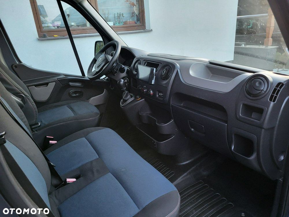 Renault Master - 10