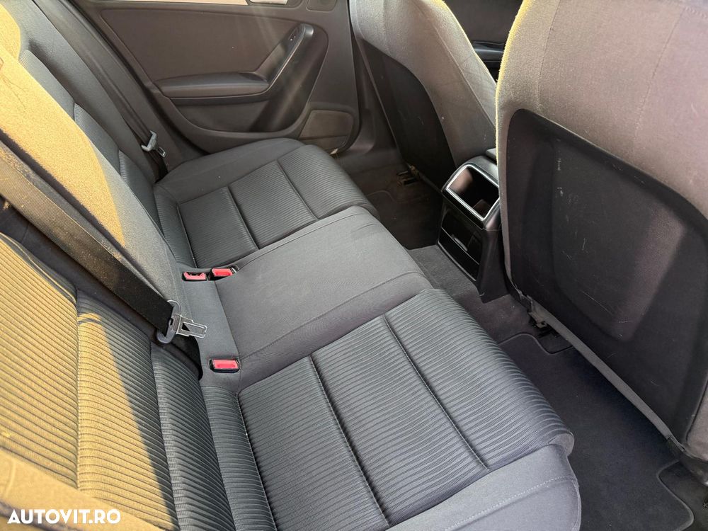 Audi A4 Limuzina - 12