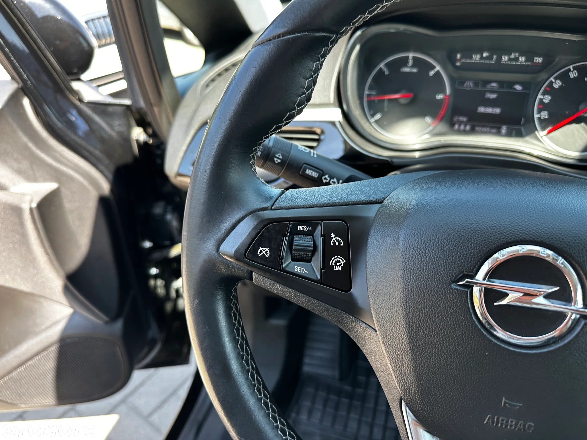 Opel Corsa - 10