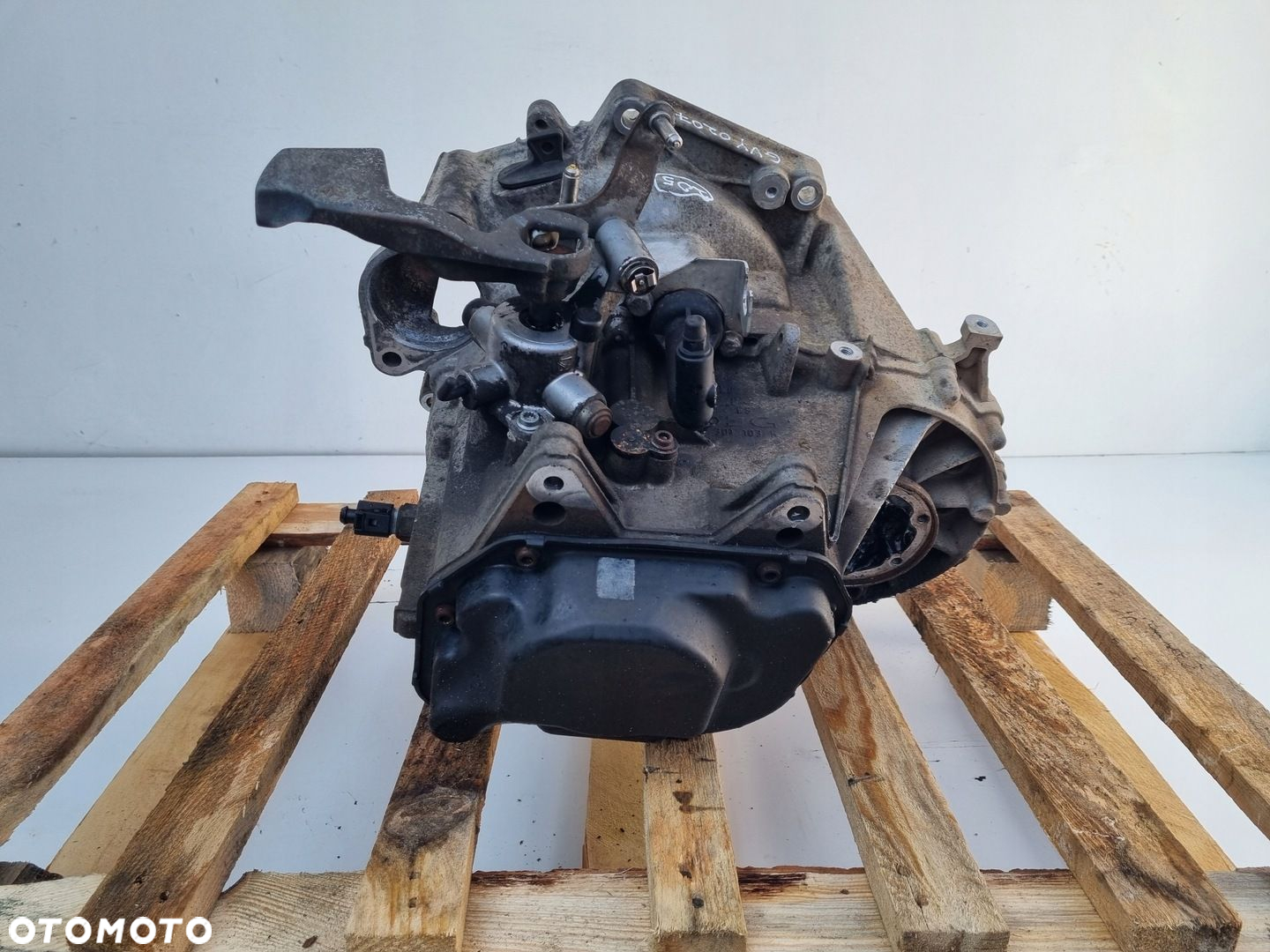 VW Touran 1.6 FSI MANUALNA SKRZYNIA BIEGÓW manual GVY - 5