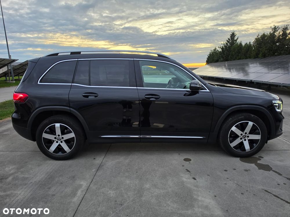 Mercedes-Benz GLB - 5
