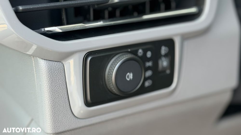 VOLKSWAGEN Caravelle 2026 — imagine 15
