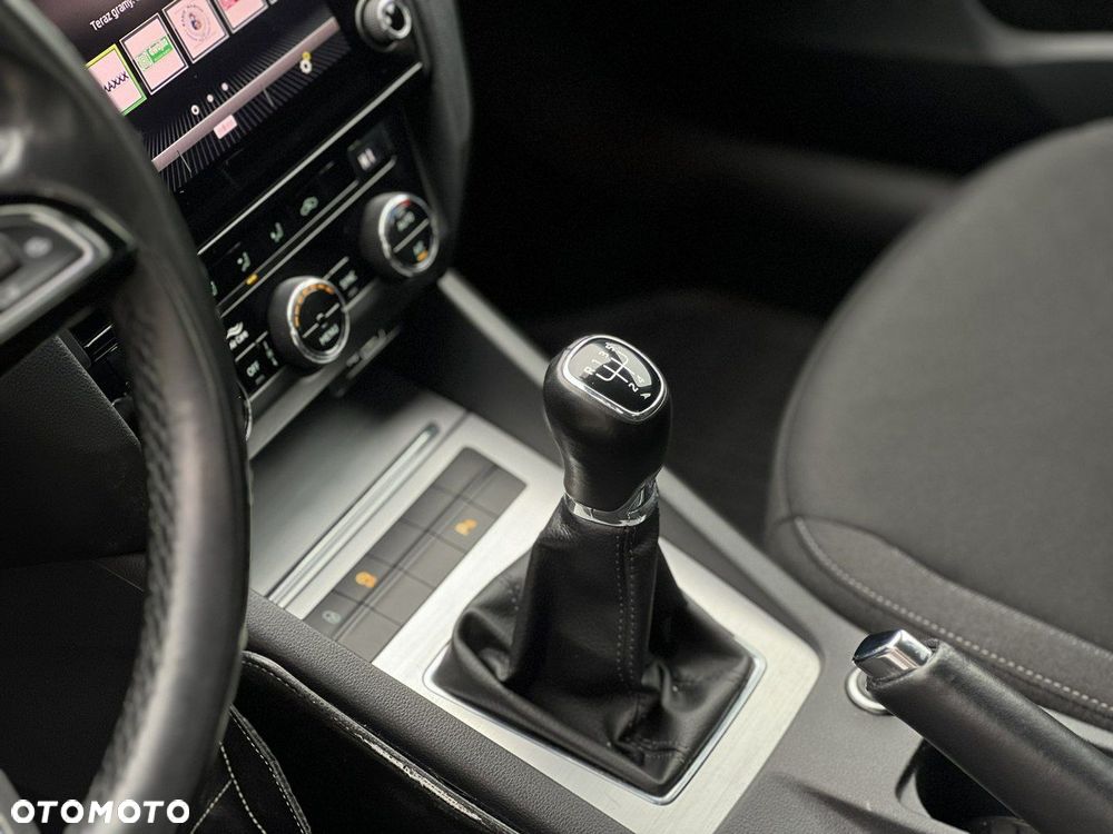 Skoda Octavia 1.6 TDI Ambition - 21