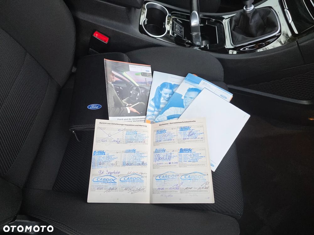 Ford S-Max 2.0 TDCi DPF Titanium - 31