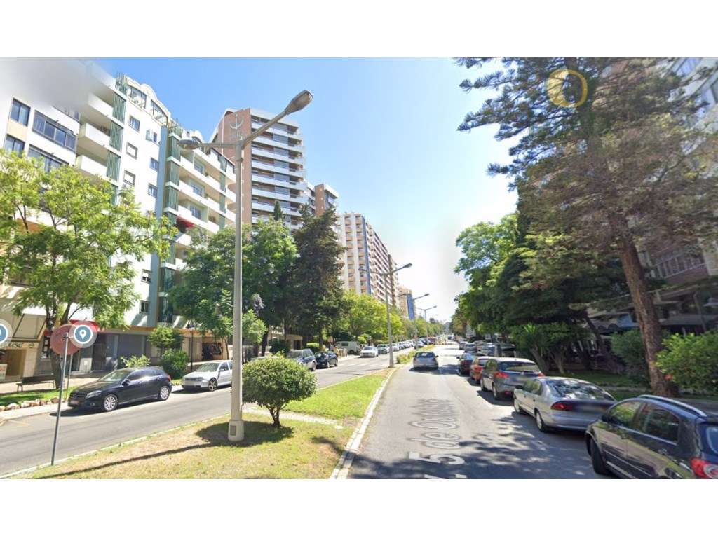 Loja / Escritório com 2 pisos junto ao Tribunal de Faro - Grande imagem: 2/2