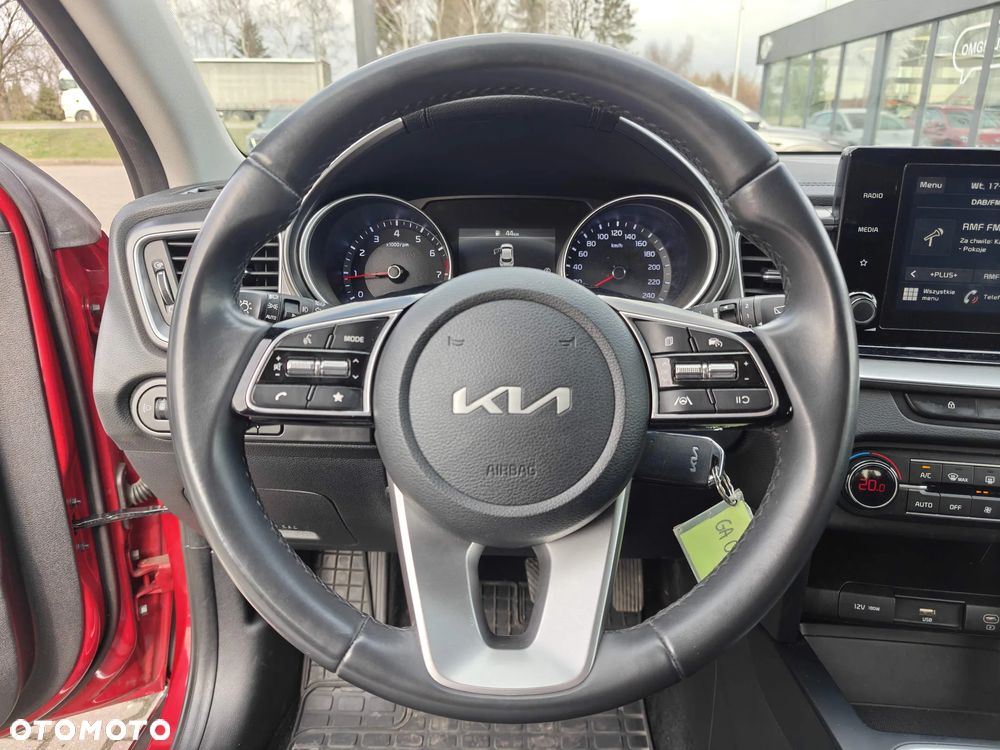Kia XCeed 1.5 T-GDI M - 17